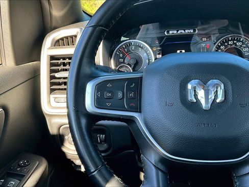 Used 2022 RAM 1500 Big Horn image 13