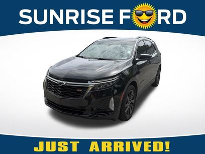 Used 2022 Chevrolet Equinox RS w/ RS Leather Package