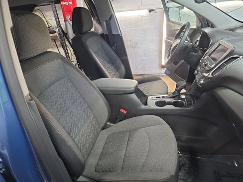 Used 2024 Chevrolet Equinox LT AWD/4WD image 10