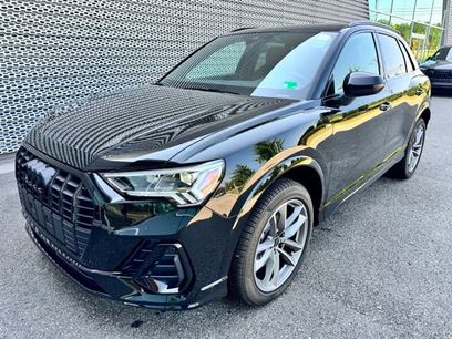 New 2025 Audi Q3 2.0T Premium