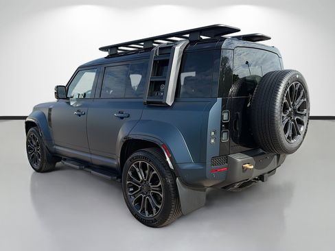 New 2026 Land Rover Defender 110 OCTA image 3