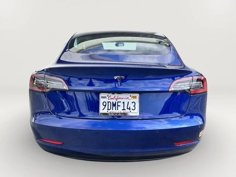 Used 2020 Tesla Model 3 Standard Range RWD image 6