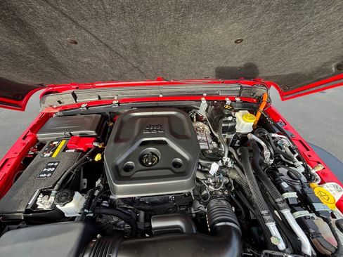 Used 2023 Jeep Wrangler Unlimited image 30