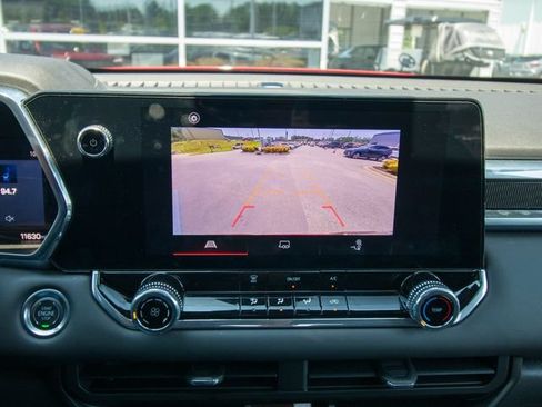 Used 2024 GMC Canyon Elevation RWD image 28