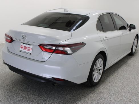 Used 2024 Toyota Camry LE FWD image 7