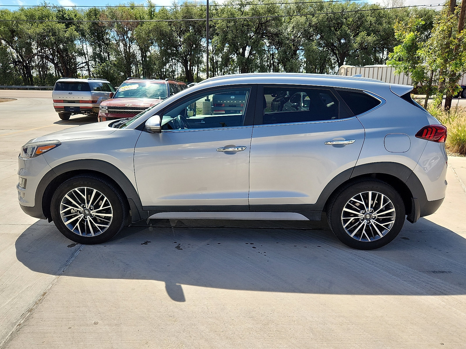 Used 2020 Hyundai Tucson Limited FWD image 2