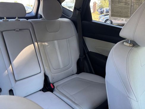 Used 2025 Hyundai Tucson SEL image 40