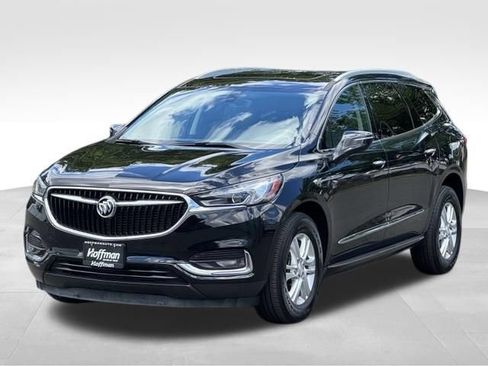 Used 2020 Buick Enclave Essence w/ Sound and Sites Package AWD/4WD image 3