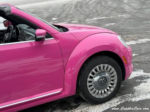 Used 2014 Volkswagen Beetle 1.8T image 42