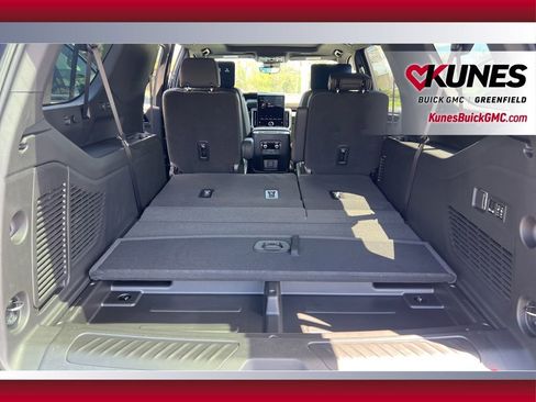 New 2026 GMC Yukon XL Elevation w/ Elevation Premium Package AWD/4WD image 36