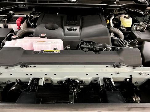 New 2026 Toyota Tundra Platinum image 17