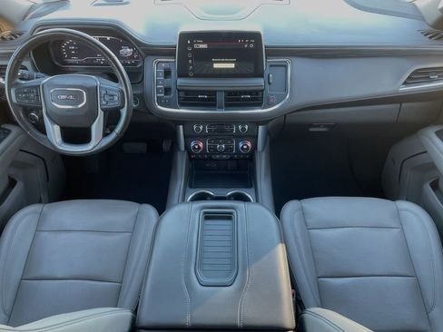 Used 2023 GMC Yukon XL SLT image 21