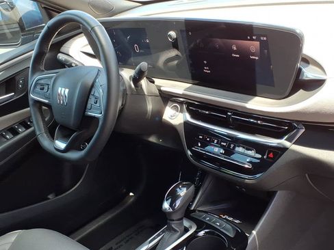 Used 2024 Buick Envista Avenir FWD image 23