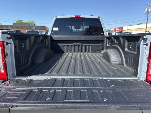 New 2026 Ford F250 Lariat w/ Chrome Package AWD/4WD image 12