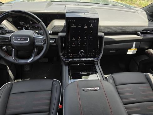 New 2026 GMC Yukon AT4 Ultimate AWD/4WD image 14