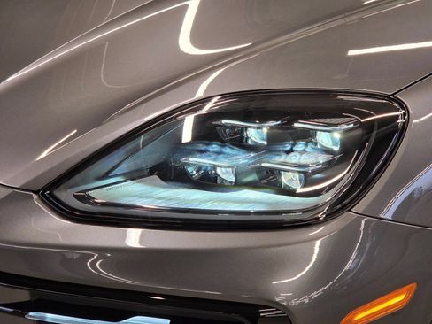 Certified 2026 Porsche Cayenne Coupe AWD/4WD image 27