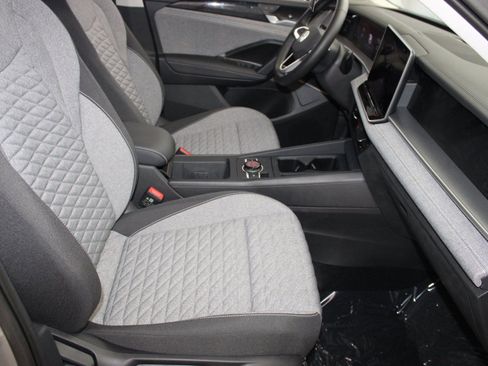 New 2025 Volkswagen Tiguan S image 27