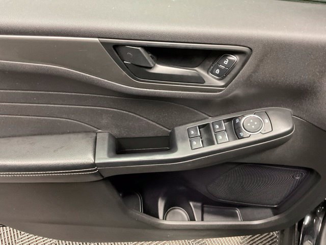 Used 2023 Ford Escape Active AWD/4WD image 15