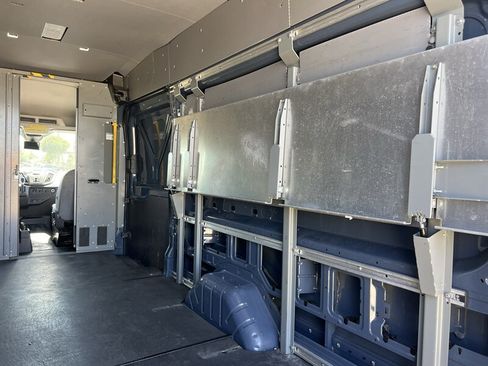 Used 2019 Ford Transit 250 148 High Roof Extended RWD image 13