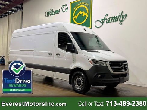 Used 2023 Mercedes-Benz Sprinter 2500 w/ Acoustic Package image 1