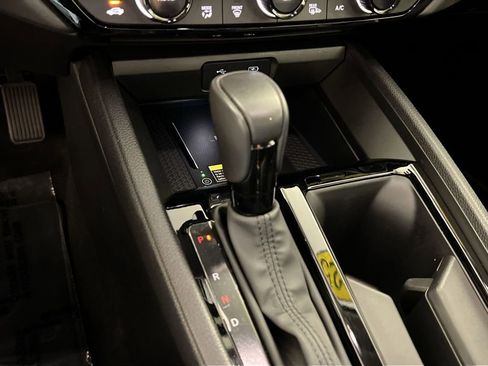 Used 2025 Honda Accord EX-L image 23