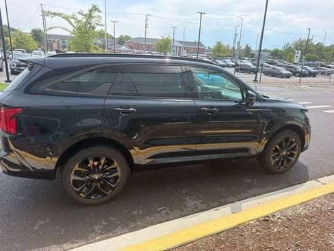 Used 2023 Kia Sorento SX AWD/4WD image 20