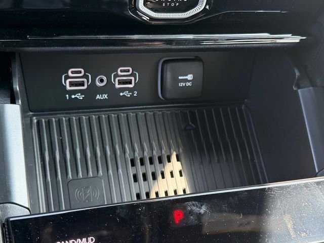 New 2026 Jeep Grand Cherokee Altitude AWD/4WD image 19