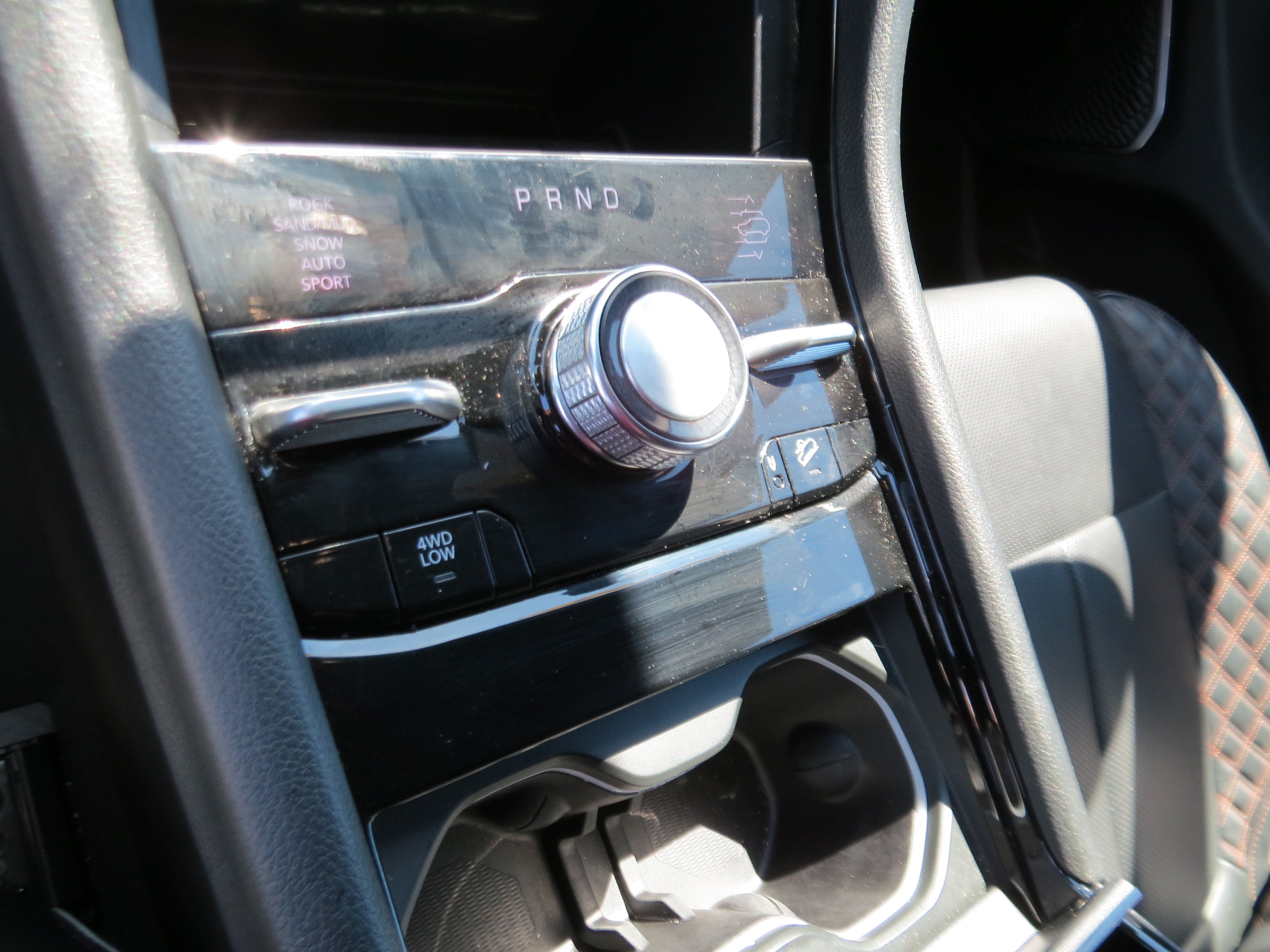 Used 2025 Jeep Grand Cherokee Summit AWD/4WD image 19
