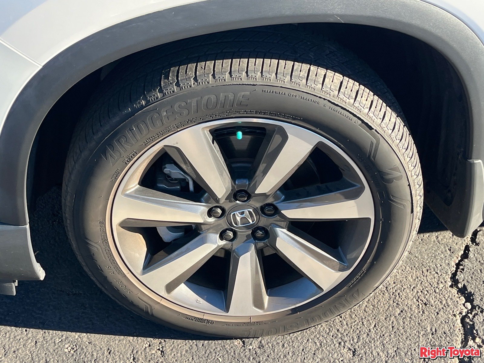 Used 2024 Honda Pilot Elite image 7