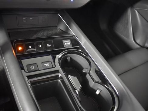 Used 2025 Nissan Murano SL AWD/4WD image 28