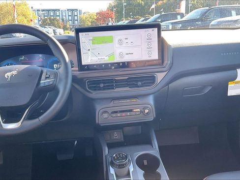 New 2025 Ford Bronco Sport Outer Banks w/ Outer Banks Tech Package+ image 7