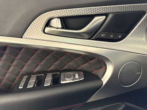 Used 2022 Genesis G70 3.3T w/ Sport Prestige Package image 15