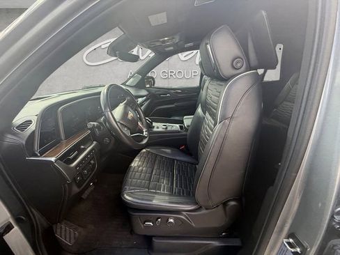 Used 2024 Cadillac Escalade Sport Platinum w/ Heavy-Duty Trailer Package AWD/4WD image 19