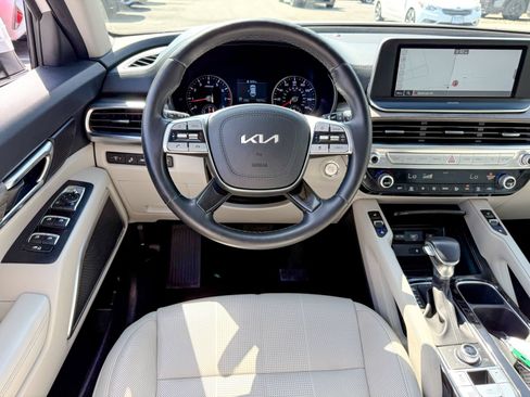 Used 2022 Kia Telluride EX w/ EX Premium Package AWD/4WD image 37