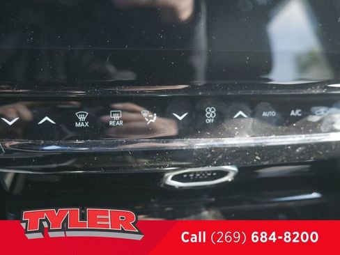 New 2026 Jeep Grand Cherokee Limited w/ Limited Altitude Package AWD/4WD image 30