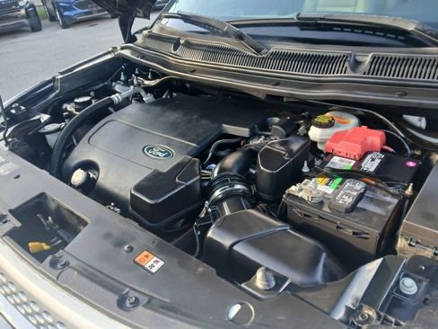 Used 2015 Ford Explorer XLT w/ Equipment Group 202A FWD image 19