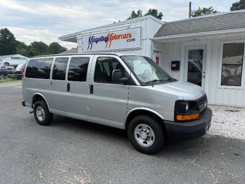 Used 2015 Chevrolet Express 2500 LS RWD image 1