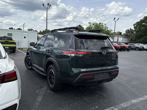 Used 2023 Nissan Pathfinder Rock Creek AWD/4WD image 5