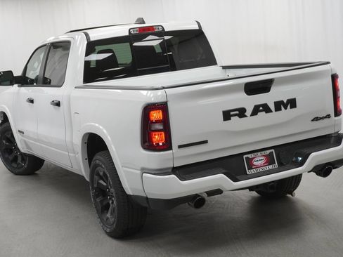 New 2026 RAM 1500 4x4 Crew Cab image 11