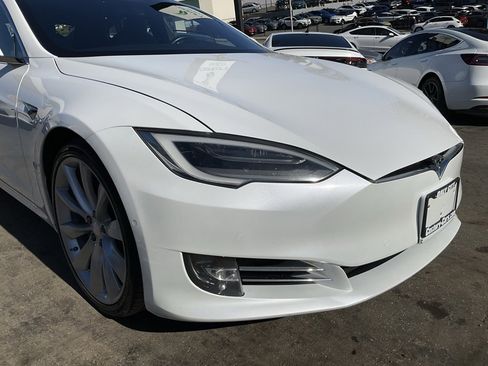 Used 2021 Tesla Model S Long Range Plus image 74