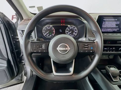 Used 2023 Nissan Rogue SV AWD/4WD image 12