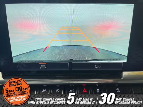 Used 2022 GMC Sierra 1500 Elevation image 34