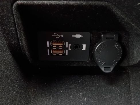 Used 2021 Lexus IS 350 F Sport w/ Navigation Package RWD image 6