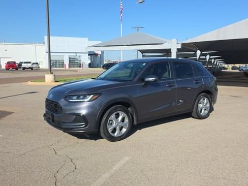 Used 2024 Honda HR-V LX image 2