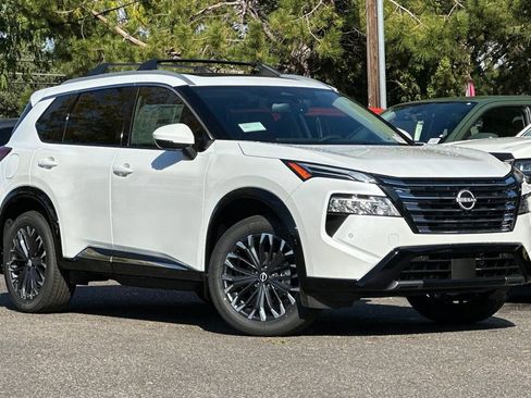 New 2026 Nissan Rogue Platinum w/ Platinum Premium Package AWD/4WD image 1