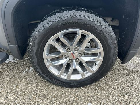 Used 2019 GMC Sierra 1500 SLT w/ SLT Premium Package image 11