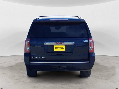 Used 2020 GMC Yukon XL Denali AWD/4WD image 4