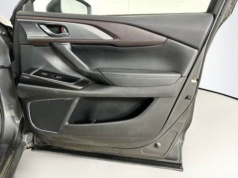 Used 2017 MAZDA CX-9 Grand Touring image 35