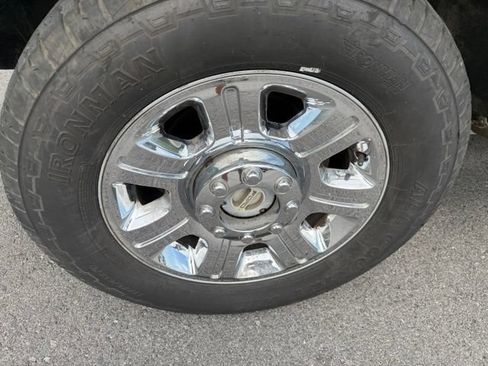 Used 2012 Ford F250 King Ranch w/ King Ranch w/Chrome Pkg AWD/4WD image 9