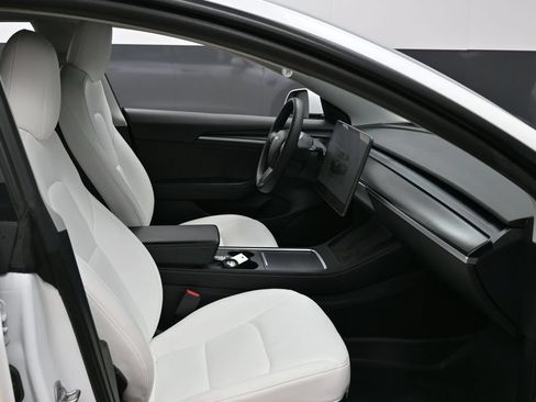 Used 2022 Tesla Model 3 Performance AWD/4WD image 37